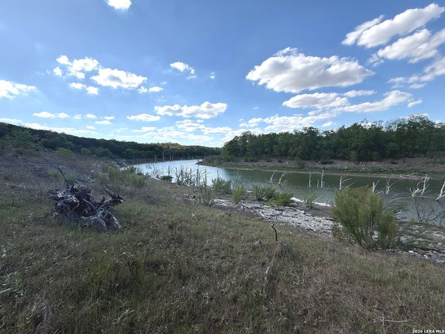 2287 San Jose, Canyon Lake, TX 78133