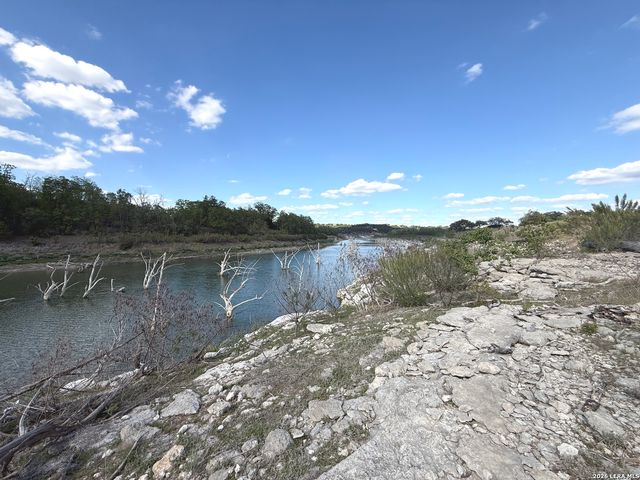 2287 San Jose, Canyon Lake, TX 78133
