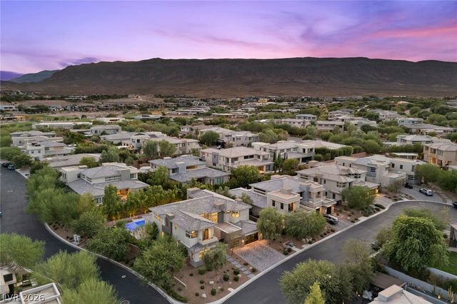 11453 Rhodolite Court, Las Vegas, NV 89135