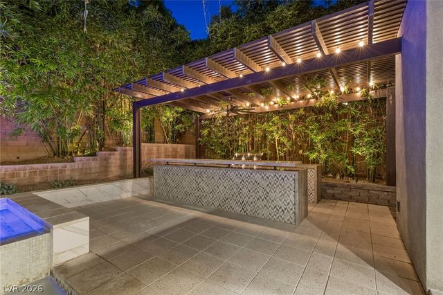 11453 Rhodolite Court, Las Vegas, NV 89135