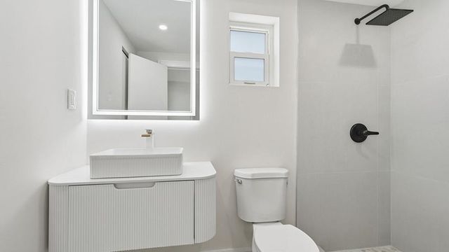 5507 W Park Road, Hollywood, FL 33021