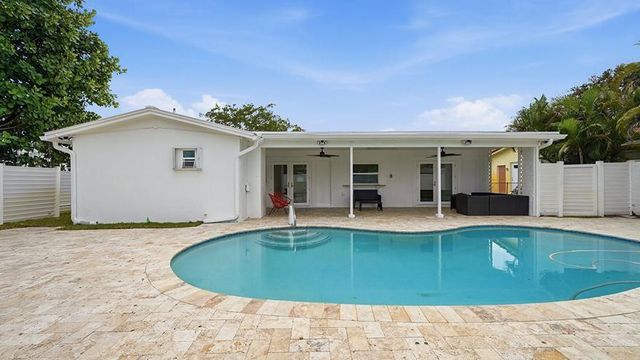 5507 W Park Road, Hollywood, FL 33021