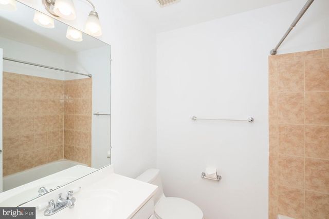 307 SUMMIT HALL RD, Gaithersburg, MD 20877