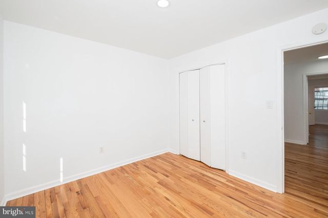 307 SUMMIT HALL RD, Gaithersburg, MD 20877