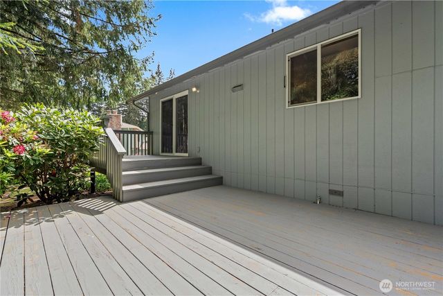 11325 40th Ave Court NW, Gig Harbor, WA 98332