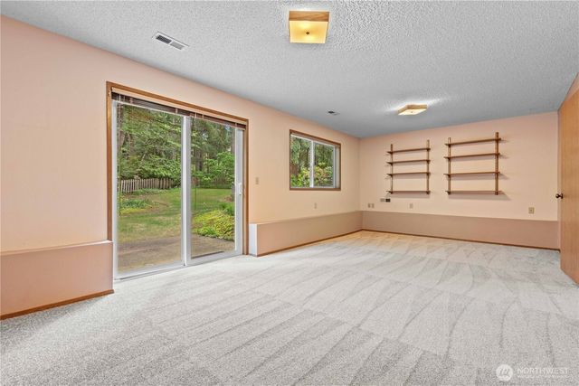 11325 40th Ave Court NW, Gig Harbor, WA 98332