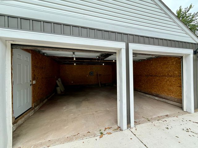 312 E Grant Street, Clever, MO 65631