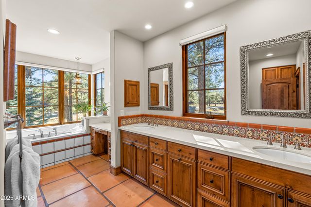 550 E HATTIE GREENE --, Flagstaff, AZ 86001