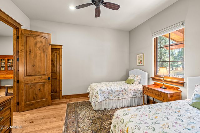 550 E HATTIE GREENE --, Flagstaff, AZ 86001