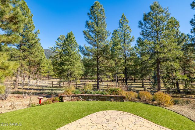 550 E HATTIE GREENE --, Flagstaff, AZ 86001