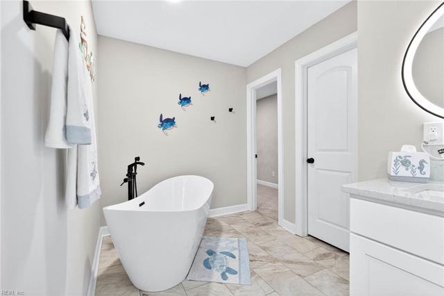 2496 Las Brisas DR, Virginia Beach, VA 23456