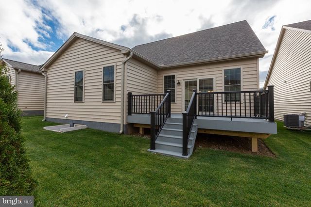 606 GREENBRIAR PATH, Cochranville, PA 19330