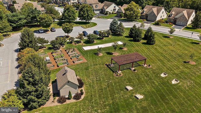 606 GREENBRIAR PATH, Cochranville, PA 19330