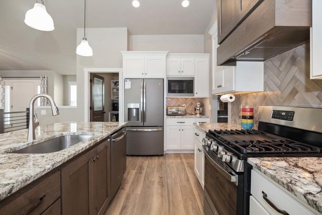 W5598 HOELZEL WAY, Appleton, WI 54915