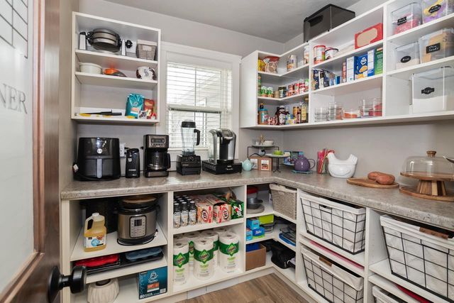 W5598 HOELZEL WAY, Appleton, WI 54915