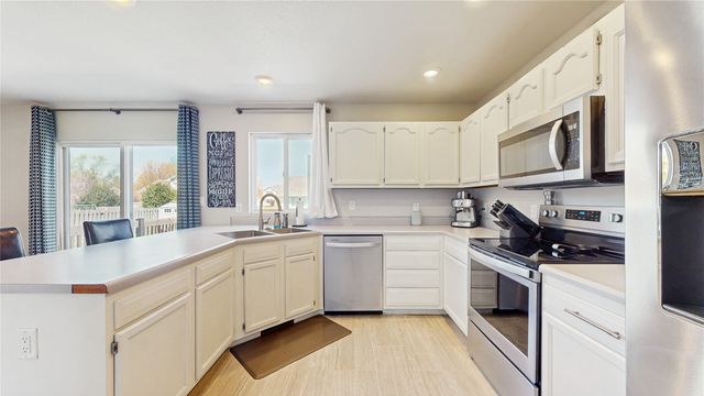 1009 SE 5th Street, Grimes, IA 50111