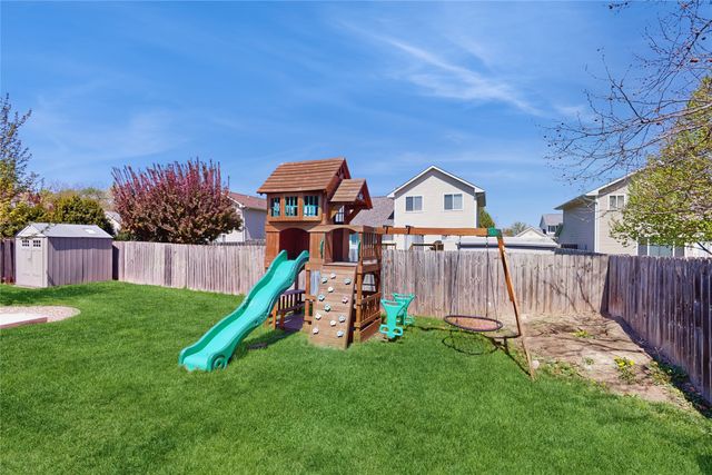 1009 SE 5th Street, Grimes, IA 50111
