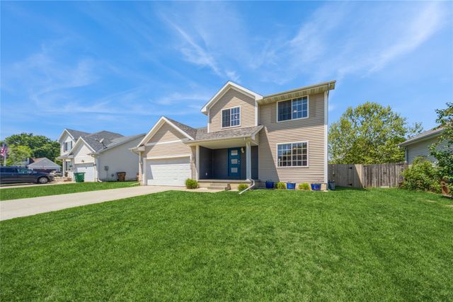1009 SE 5th Street, Grimes, IA 50111