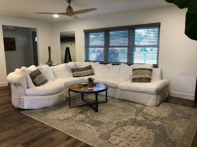 7451 BLAINE WAY, Sarasota, FL 34231