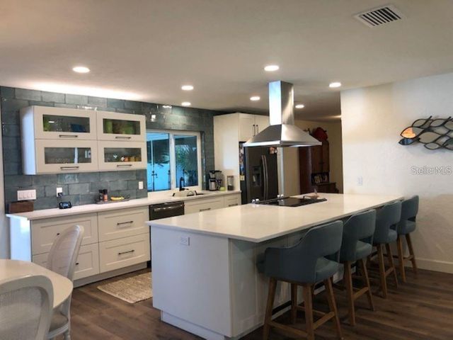 7451 BLAINE WAY, Sarasota, FL 34231