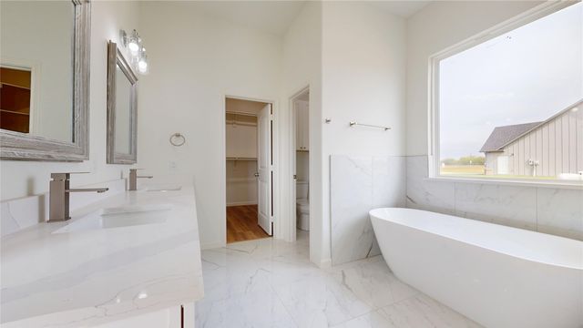 205 Private Road 5440, Point, TX 75472