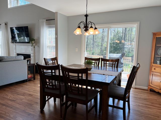 128 Fagans Creek Drive, Inman, SC 29349