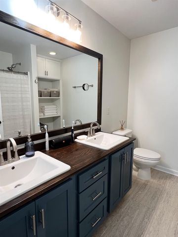 128 Fagans Creek Drive, Inman, SC 29349