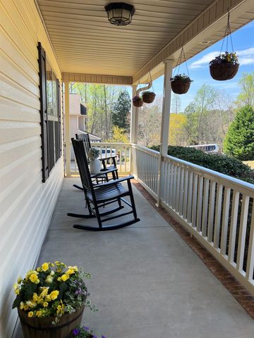 128 Fagans Creek Drive, Inman, SC 29349