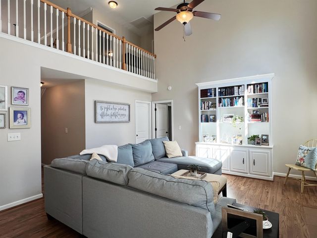 128 Fagans Creek Drive, Inman, SC 29349