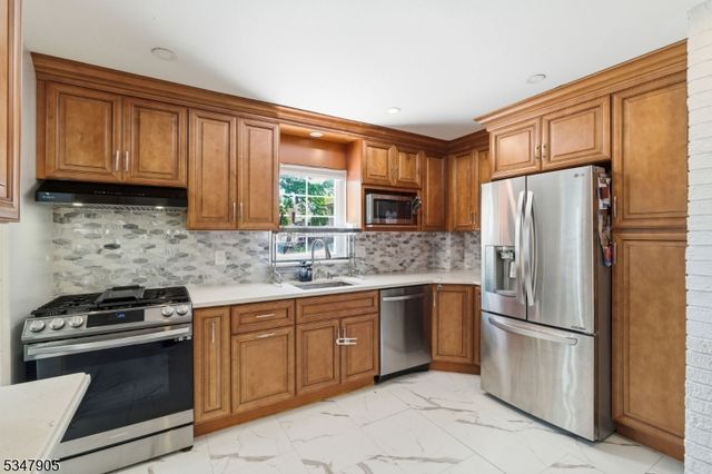 205 New Dover Rd, Woodbridge Twp., NJ 07067