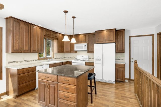 14359 Hyde Avenue N, Hugo, MN 55038