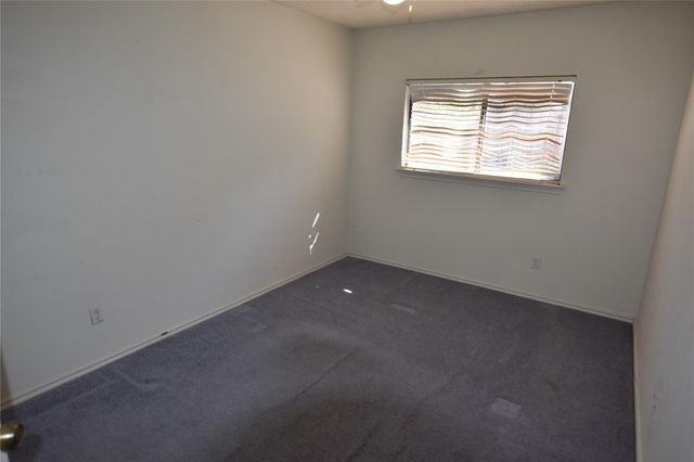 1026 Silverstone LN, Cedar Park, TX 78613