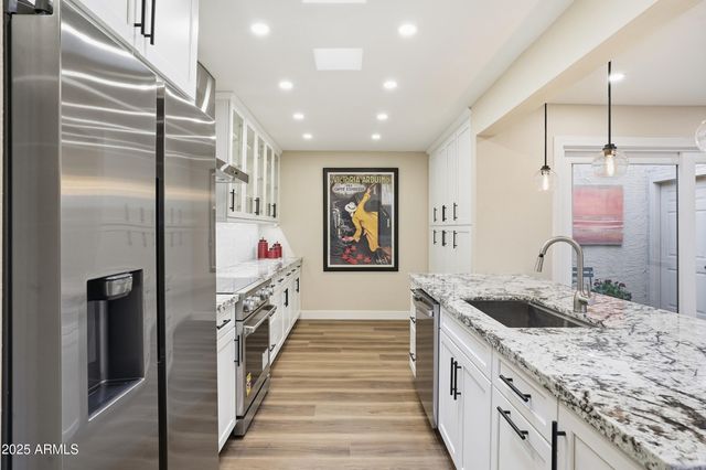 37300 N Tom Darlington Drive N, Carefree, AZ 85377