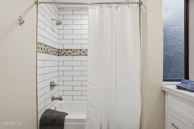 37300 N Tom Darlington Drive N, Carefree, AZ 85377