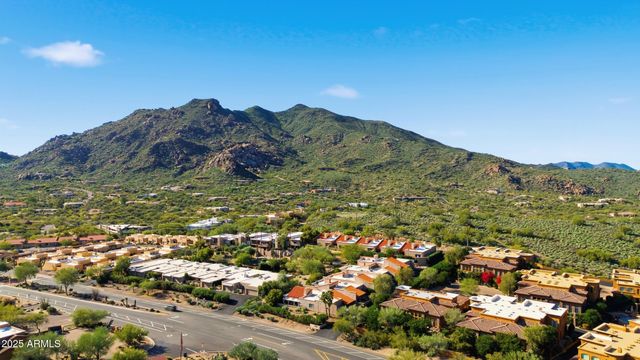 37300 N Tom Darlington Drive N, Carefree, AZ 85377