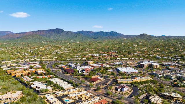 37300 N Tom Darlington Drive N, Carefree, AZ 85377