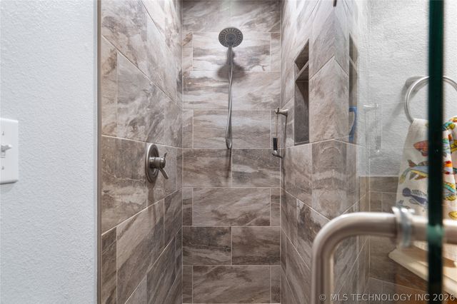 449609 E 953 Road, Vian, OK 74962