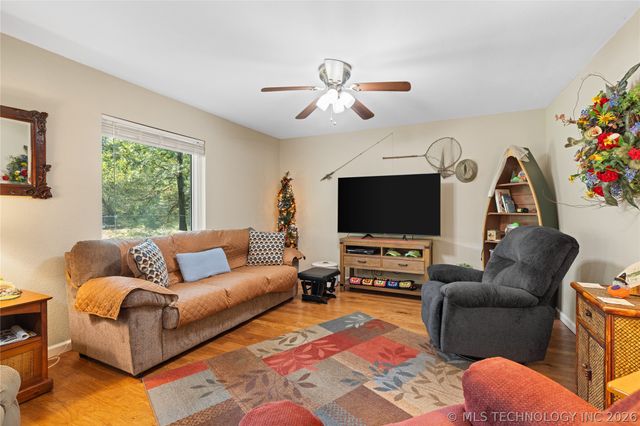 449609 E 953 Road, Vian, OK 74962