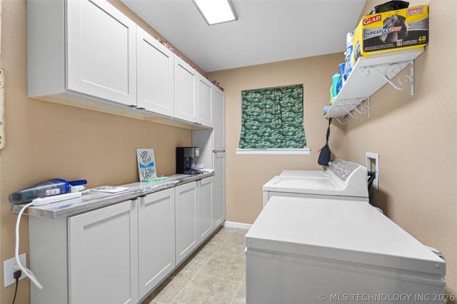 449609 E 953 Road, Vian, OK 74962