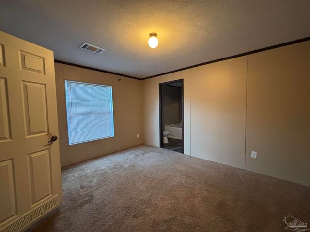 6261 Morgan Rd, Milton, FL 32570