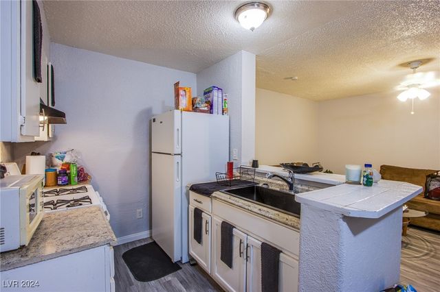 612 West Washington Avenue, Las Vegas, NV 89106