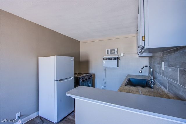 612 West Washington Avenue, Las Vegas, NV 89106