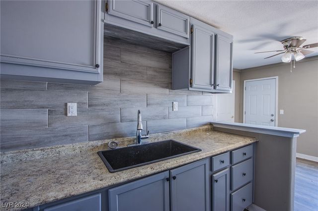 612 West Washington Avenue, Las Vegas, NV 89106