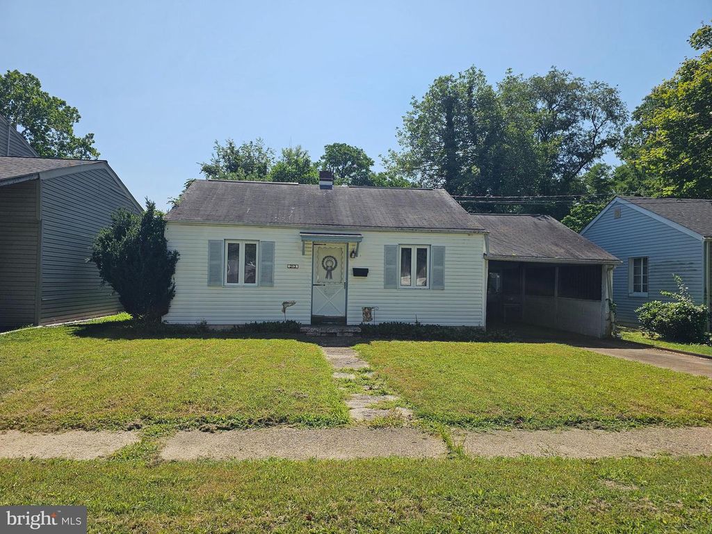 213 STATE AVE, Lindenwold, NJ 08021