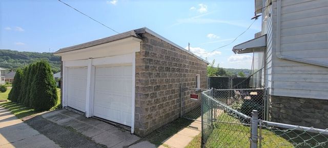 78 Tudor Street, Waterbury, CT 06704