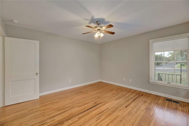 2102 Enfield RD D, Austin, TX 78703