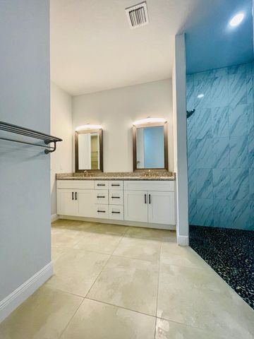 17225 78th Road N, Loxahatchee, FL 33470