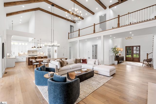 129 Mount Vista Avenue, Greenville, SC 29605