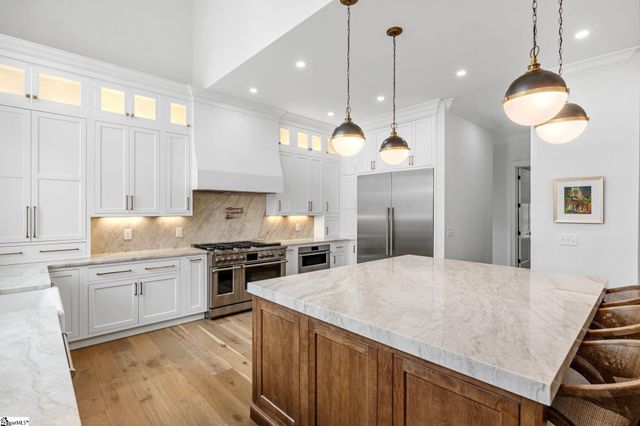 129 Mount Vista Avenue, Greenville, SC 29605