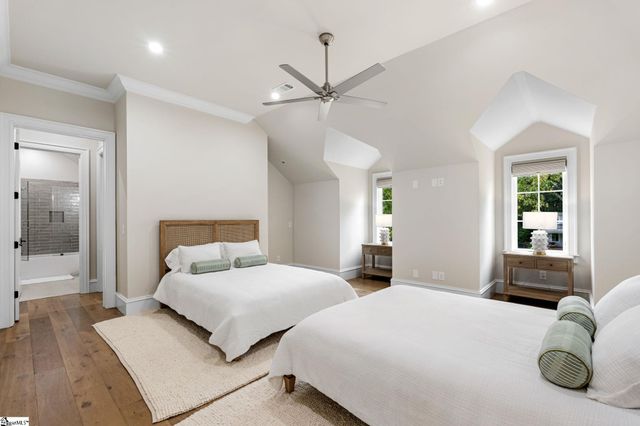 129 Mount Vista Avenue, Greenville, SC 29605